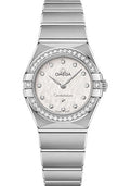 omega-constellation-manhattan-quartz-watch-25-mm-steel-case-diamond-paved-bezel-white-silvery-dial-131-15-25-60-52-001