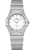 omega-constellation-manhattan-quartz-watch-28-mm-steel-case-diamond-paved-bezel-mother-of-pearl-diamond-dial-131-15-28-60-55-001