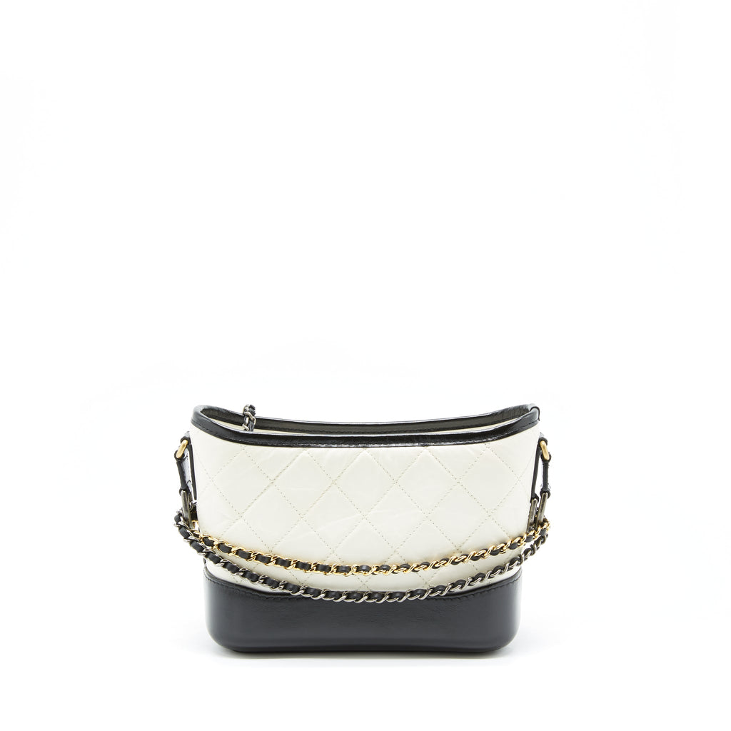 chanel-small-gabrielle-hobo-bag-calfskin-white-black-with-multicolour-hardware
