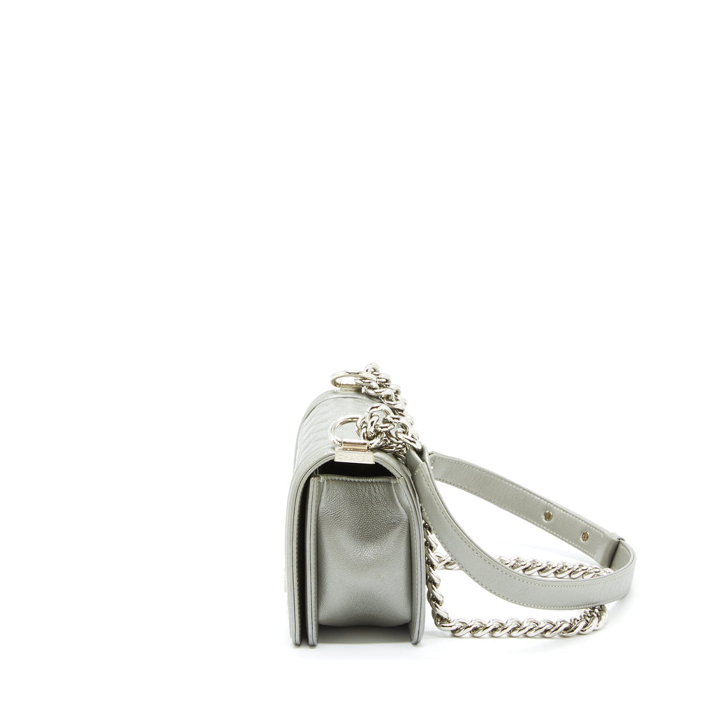 chanel-small-boy-bag-caviar-light-grey-shw