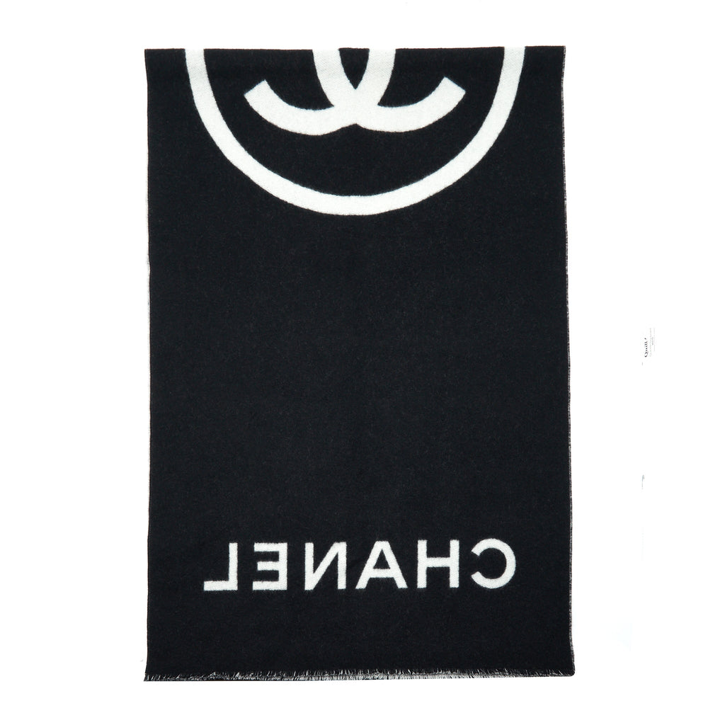 chanel-21k-cashmere-scarf-shawl-black-and-white