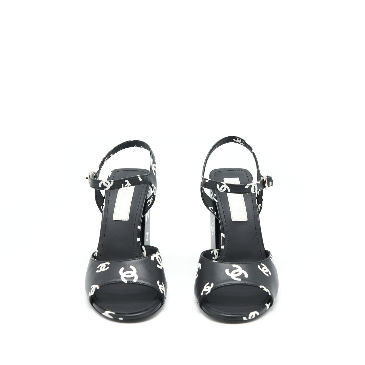chanel-size-39-22s-printed-lambskin-sandals-black-white