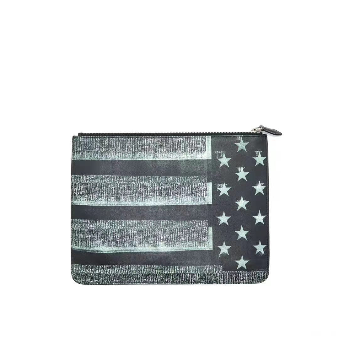 givenchy-zipped-clutch-30cm