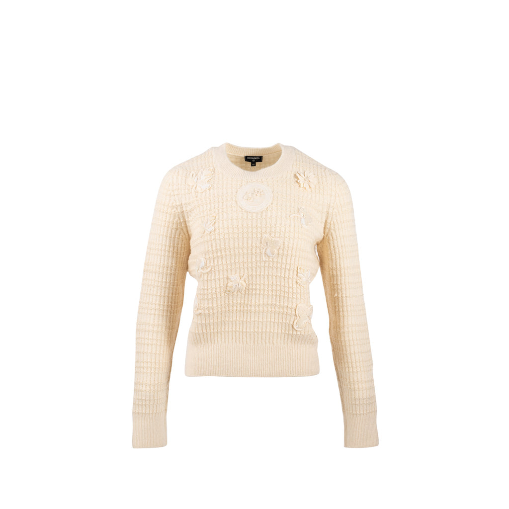 chanel-size-40-18b-coco-neige-lucky-charms-knitted-sweater-cashmere-wool-ecru