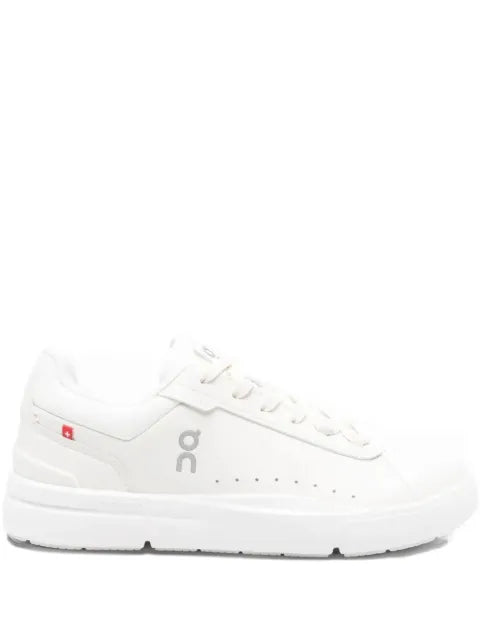 On The Roger Advantage sneakers
