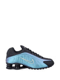Nike Shox R4 perforated-detail sneakers