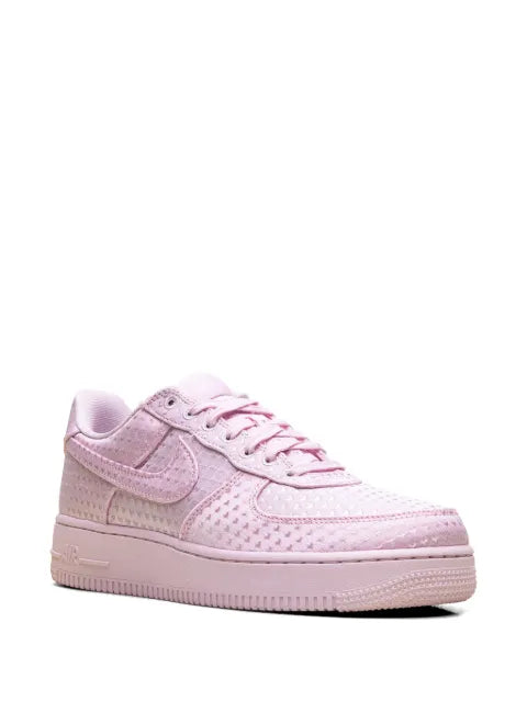 Nike Air Force 1 Low heart-charm sneakers – 47841