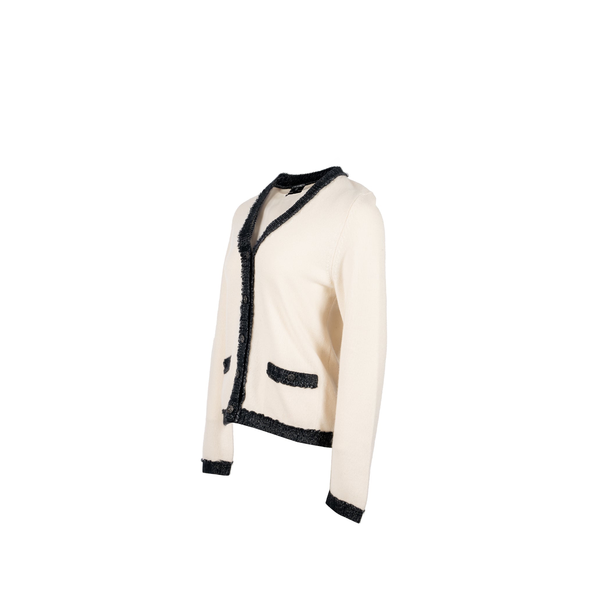 chanel-size-40-cc-logo-button-cardigan-cashmere-white-black