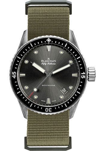 blancpain-fifty-fathoms-bathyscaphe-watch-5000-1110-naka