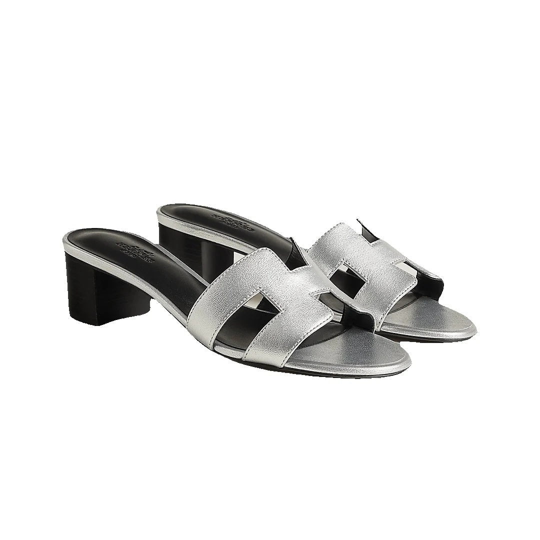 HERMÈS HERMES CALFSKIN OASIS SANDAL SILVER