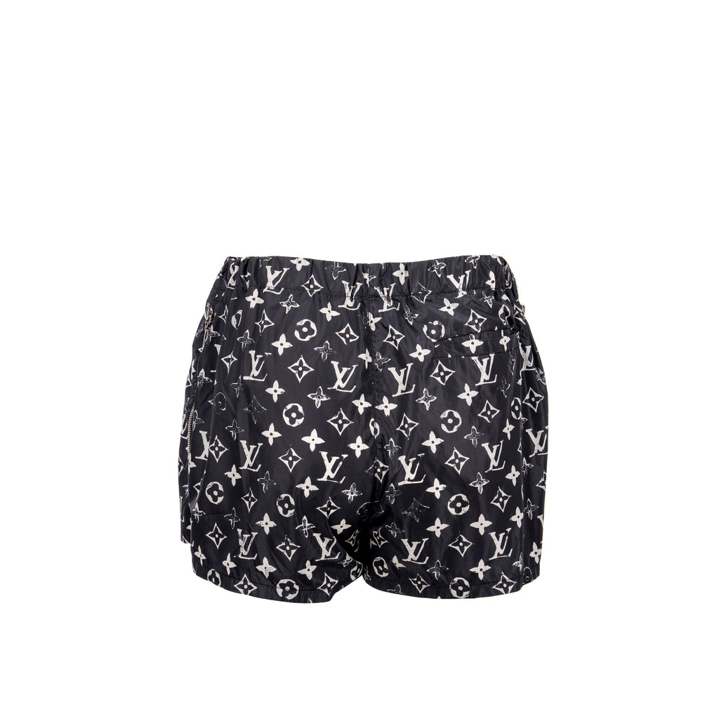 louis-vuitton-size-38-stencil-effect-monogram-shorts-polyamide-black-white
