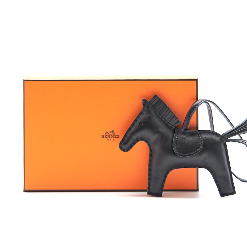 hermes-rodeo-mm-so-black