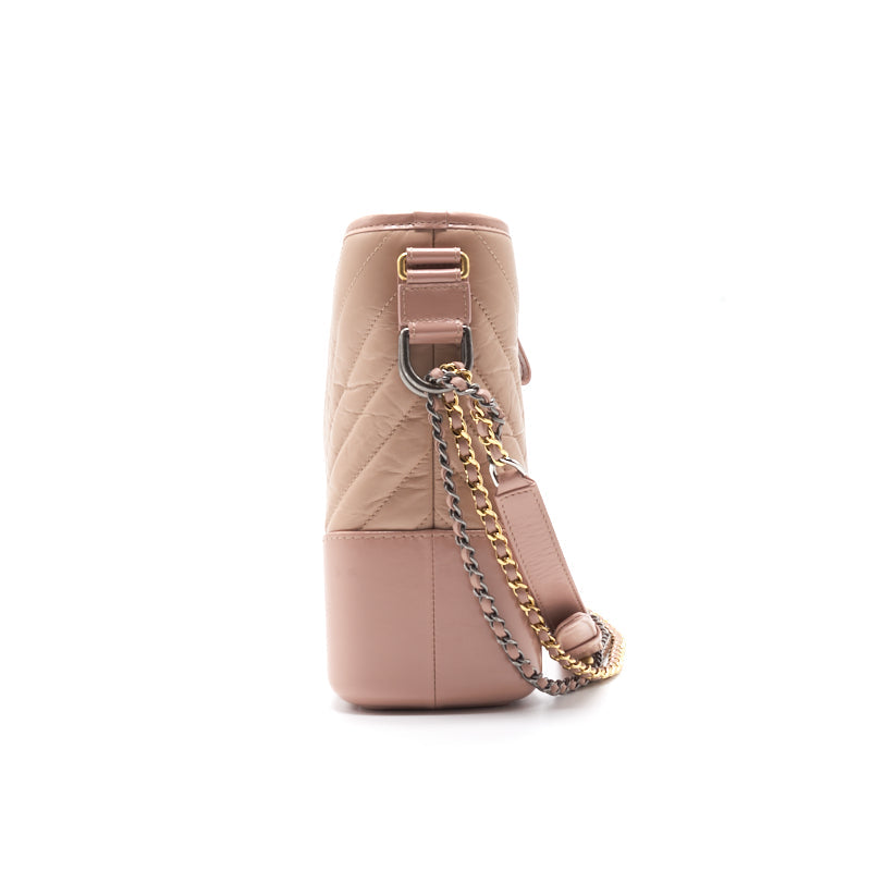 chanel-s-gabrielle-large-hobo-handbag-3