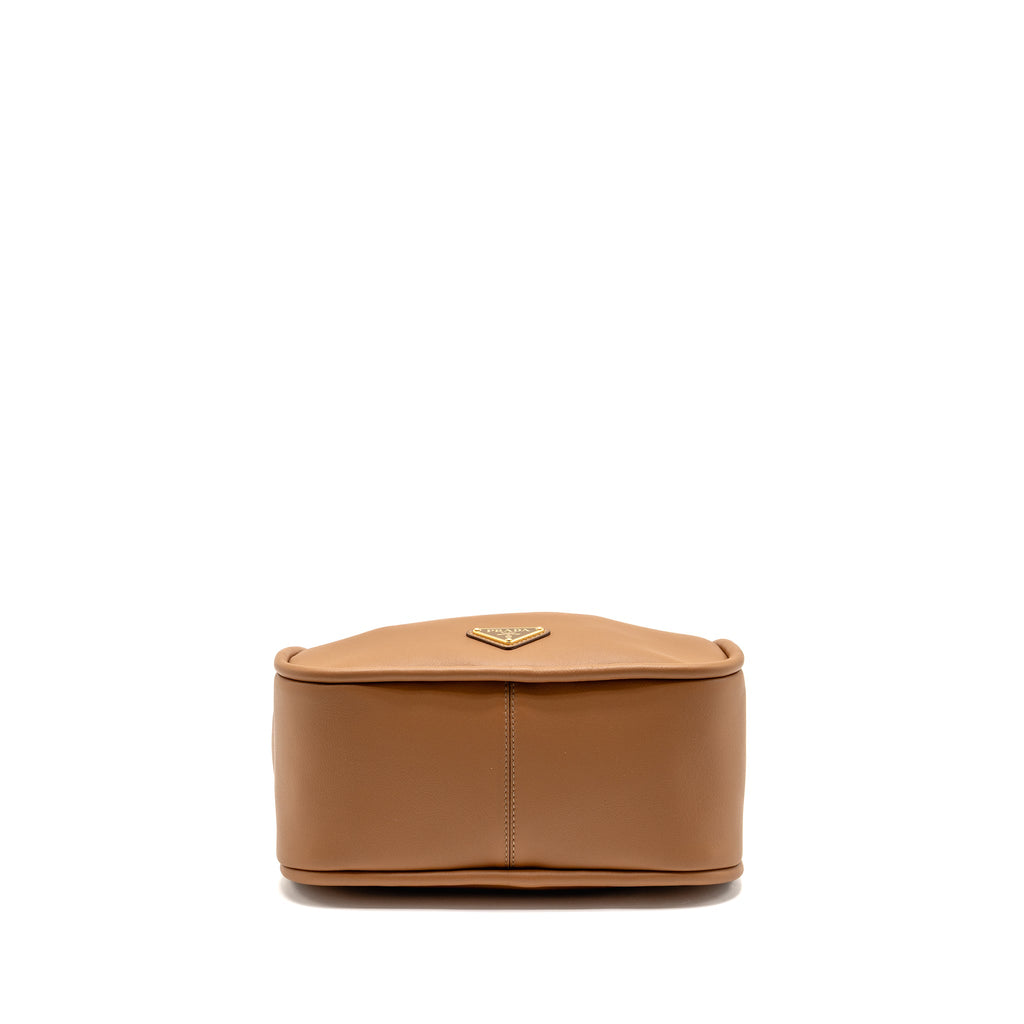 prada-darling-handbag-calfskin-caramel-ghw