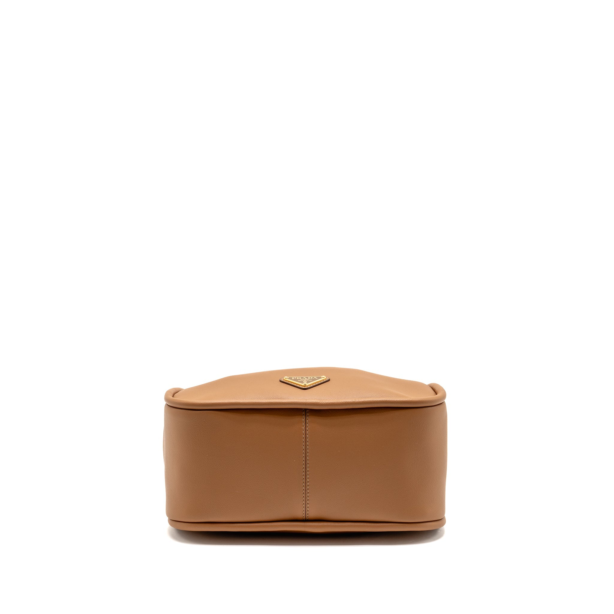 prada-darling-handbag-calfskin-caramel-ghw