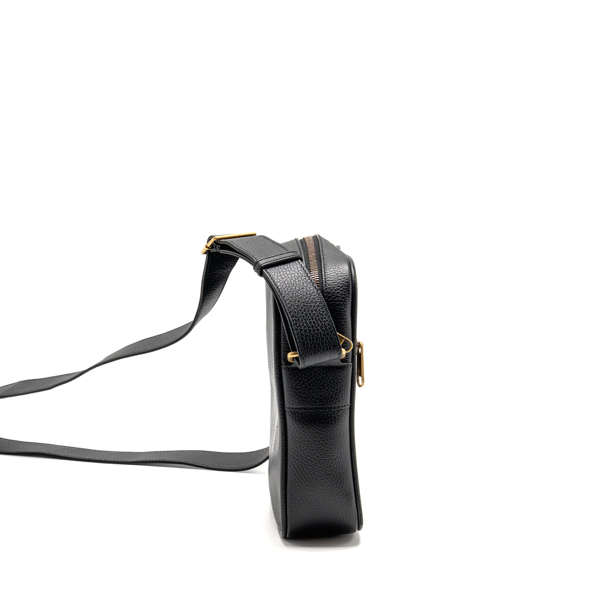 gucci-logo-printed-messenger-crossbody-bag-calfskin-black-multicolour-ghw
