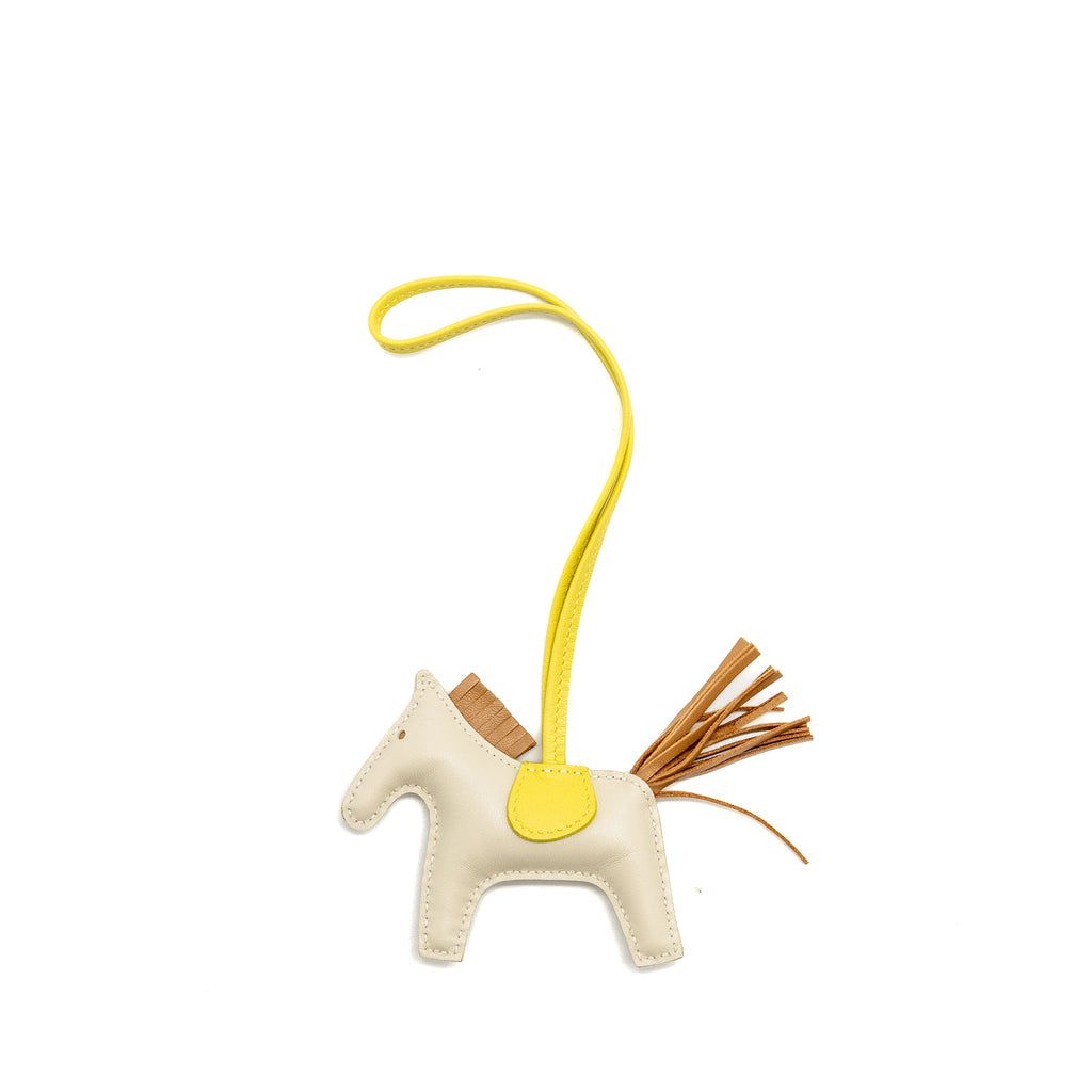hermes-rodeo-pm-bag-charm-craie-chai-lime-stamp-u-1