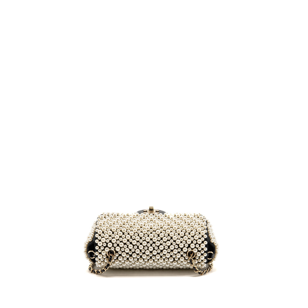 chanel-19s-pearl-flap-mini-rectangular-flap-bag-satin-lambskin-black-lghw-copy