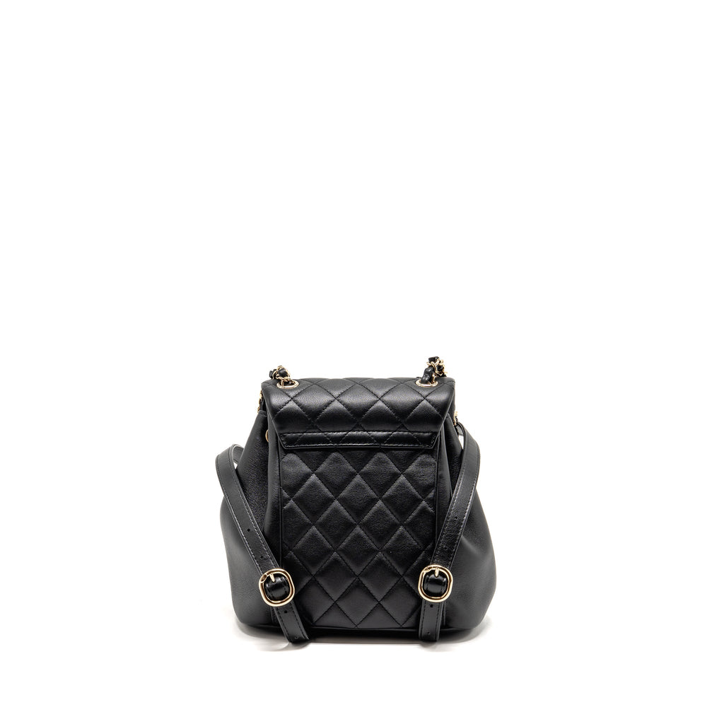 chanel-mini-duma-backpack-calfskin-black-lghwmicrochip