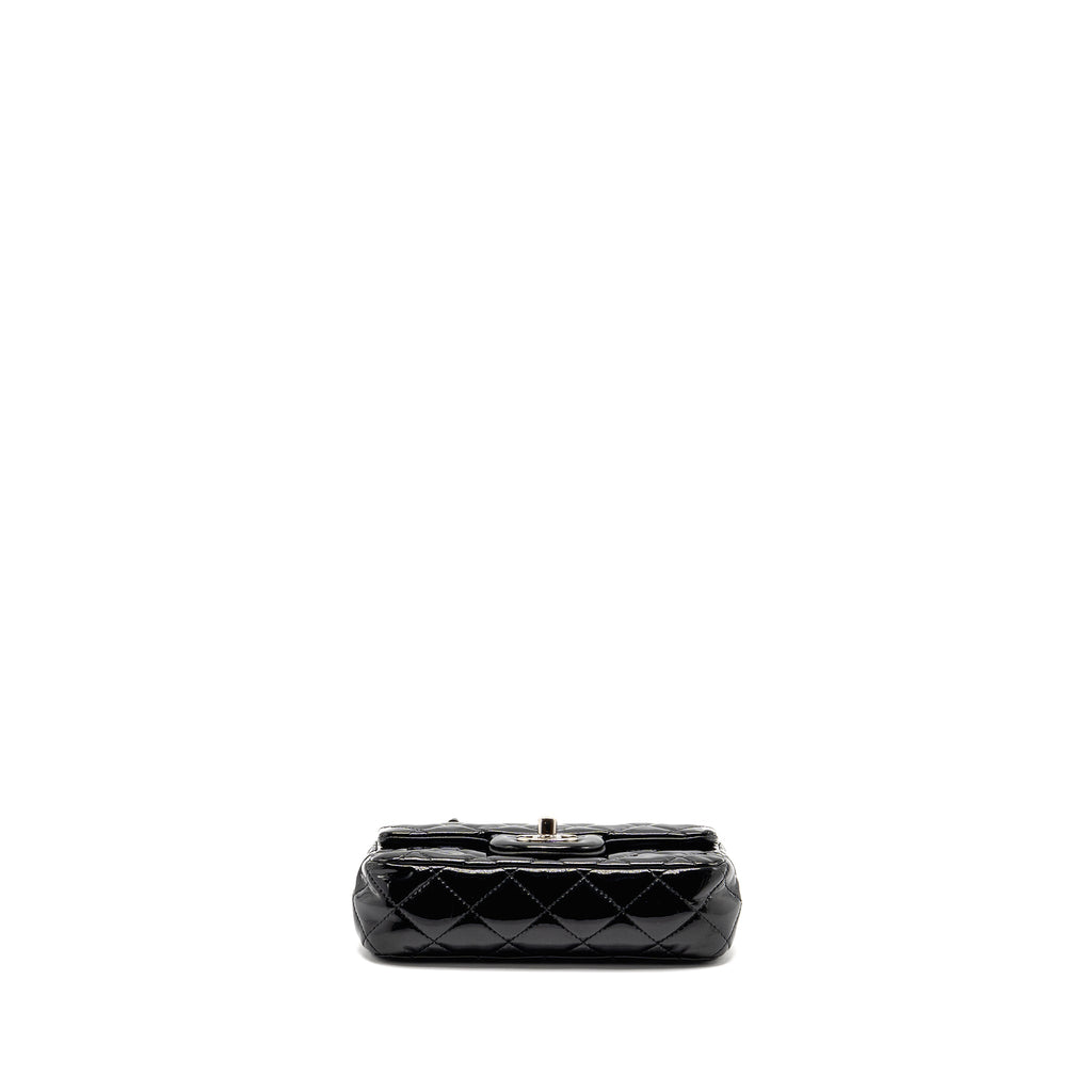 chanel-17c-click-label-shoulder-bag-calfskin-light-pink-lghw-copy