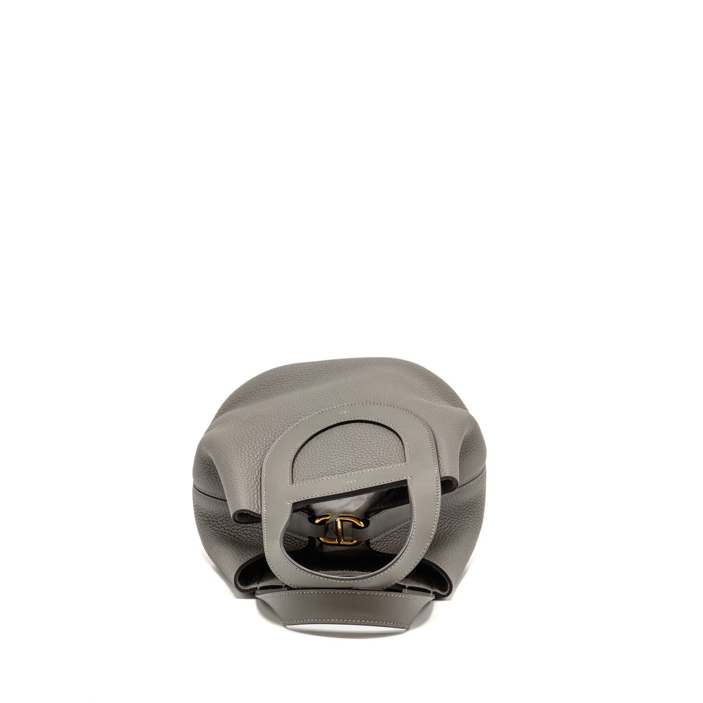 hermes-in-the-loop-23-clemence-gris-meyer-ghw-stamp-u