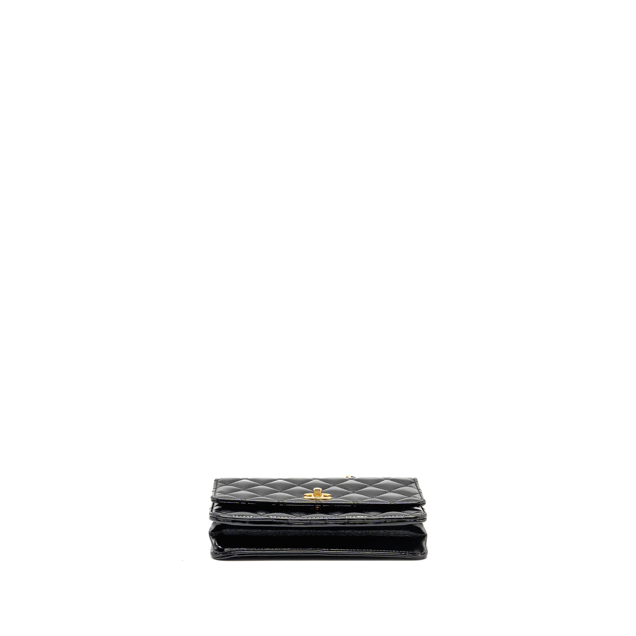 chanel-24a-detailed-chain-wallet-on-chain-shiny-calfskin-black-ghw-microchip