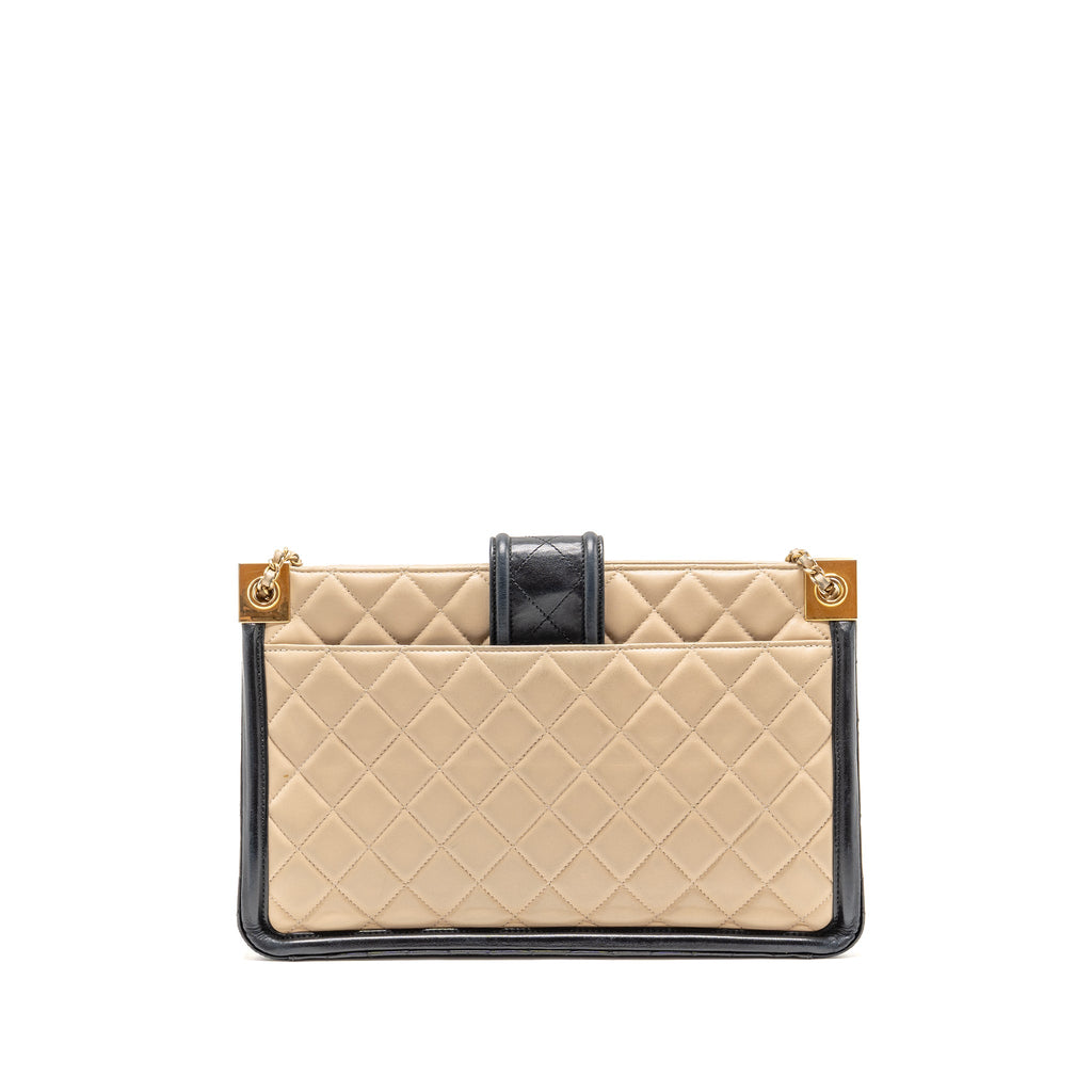 chanel-elegant-cc-tote-quilted-lambskin-beige-black-ghw