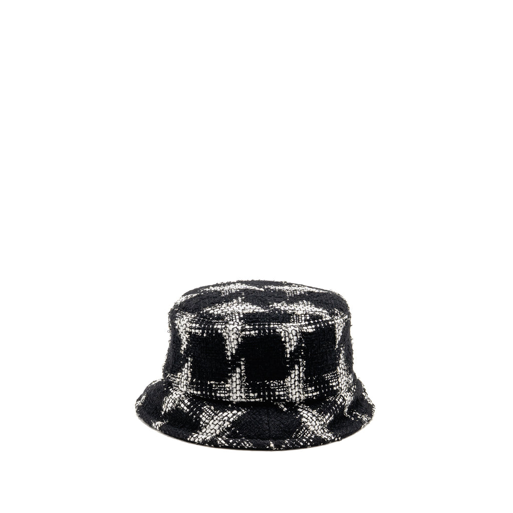 chanel-size-s-bucket-hat-tweed-black-white