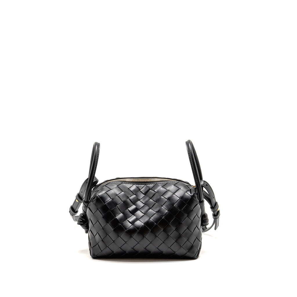 bottega-veneta-black