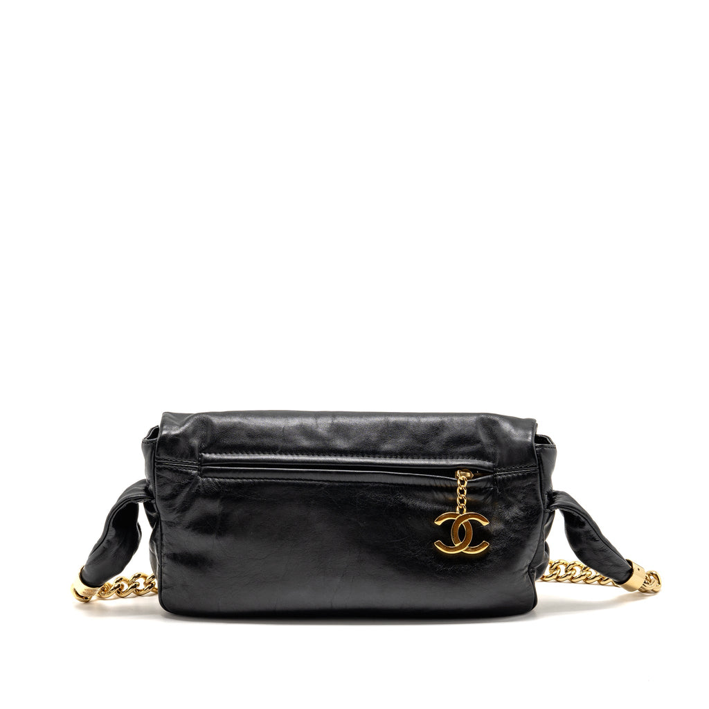 chanel-rodeo-drive-flap-bag-calfskin-black-ghw