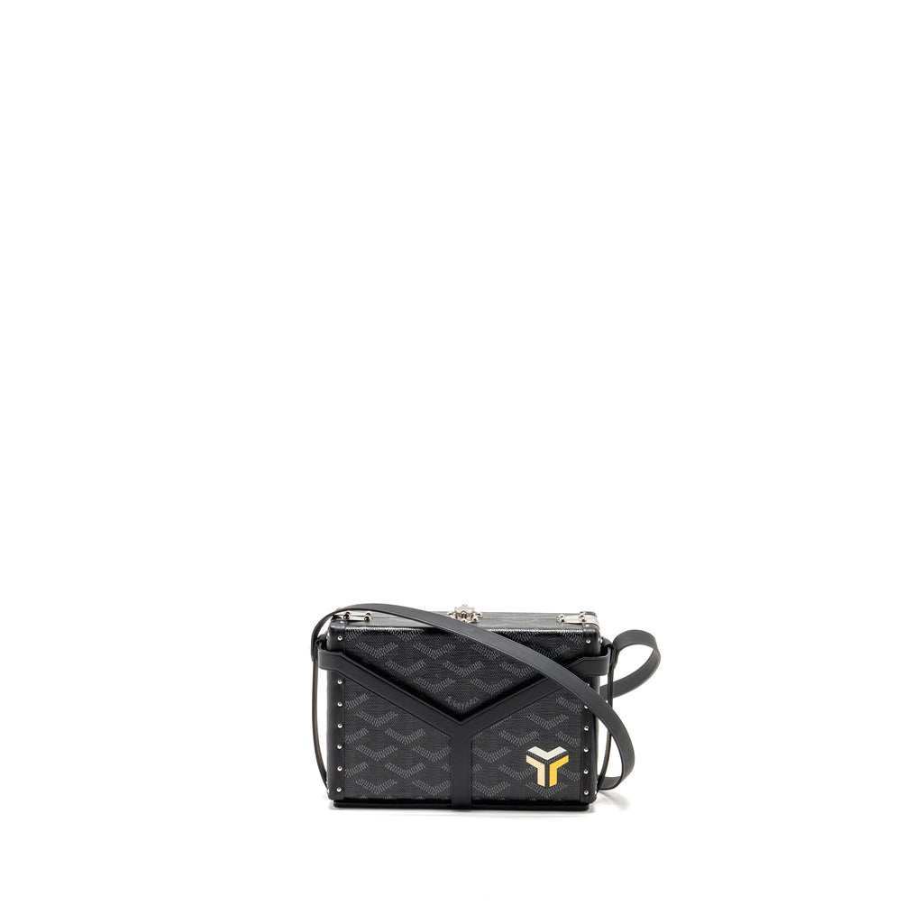 goyard-minaudiere-trunk-bag-goyardine-canvas-black-shw-copy