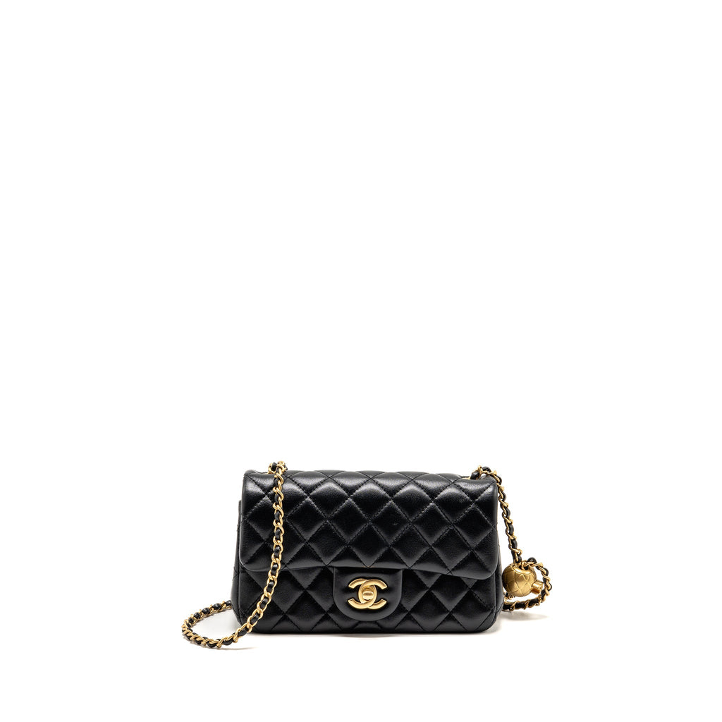 chanel-black-18