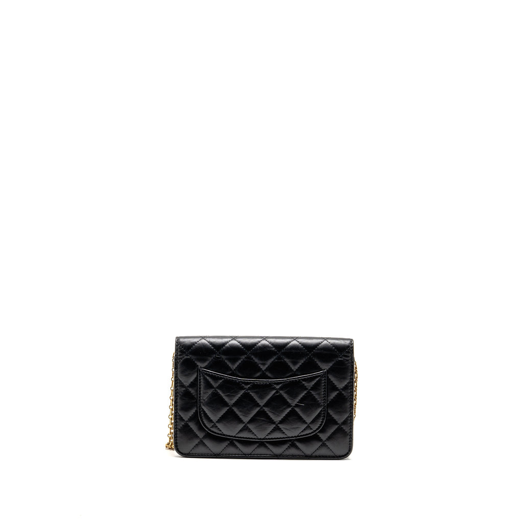 chanel-2-55-reissue-wallet-on-chain-aged-calfskin-black-ghw-microchip-2