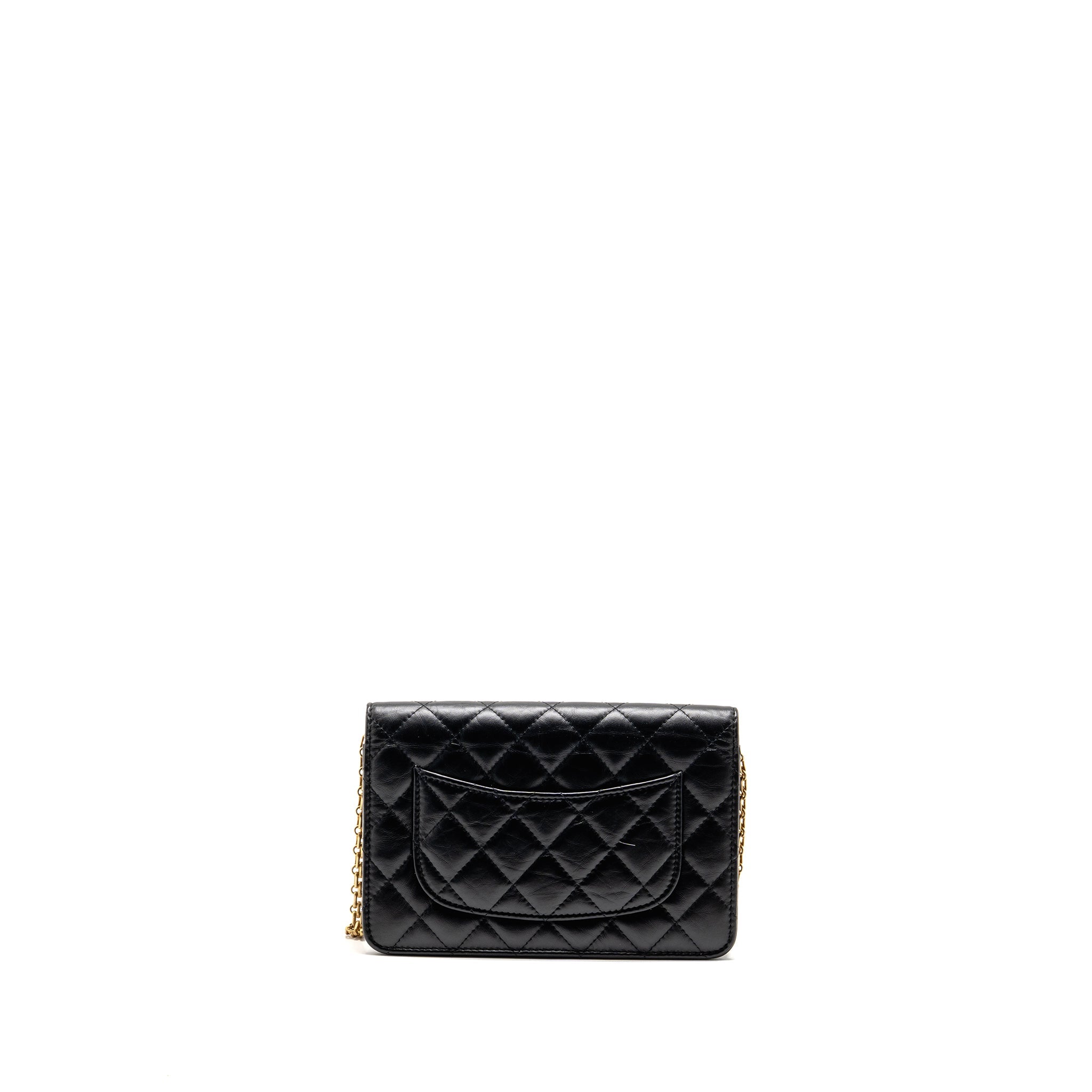 chanel-2-55-reissue-wallet-on-chain-aged-calfskin-black-ghw-microchip-2