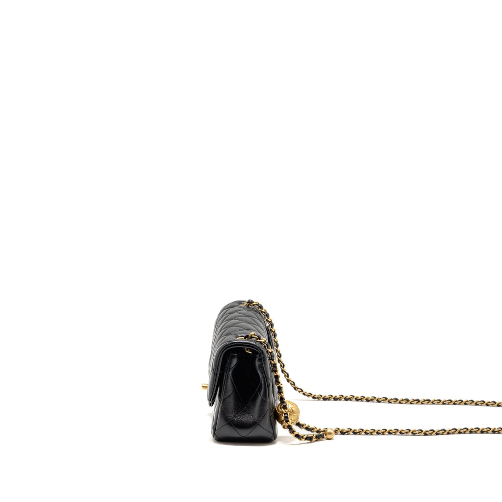 chanel-black-18