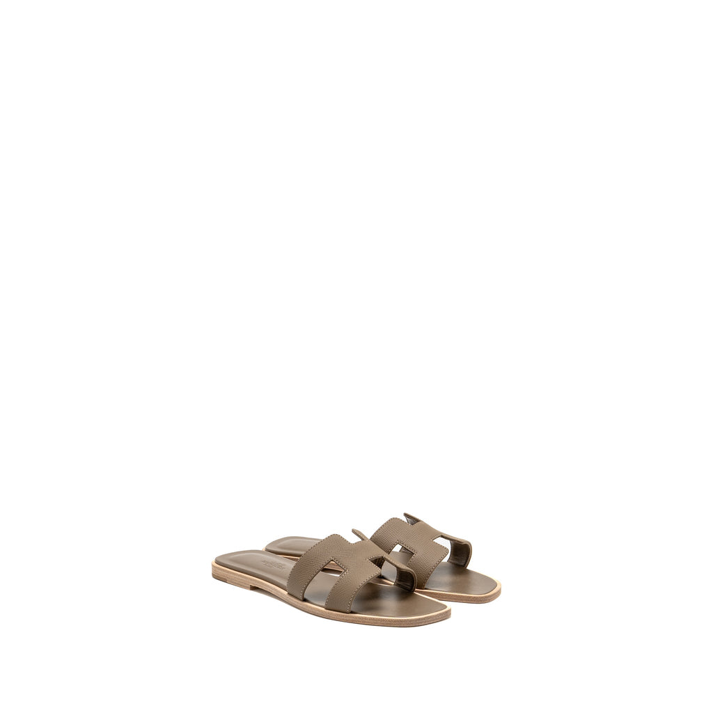 hermes-sandal-brown