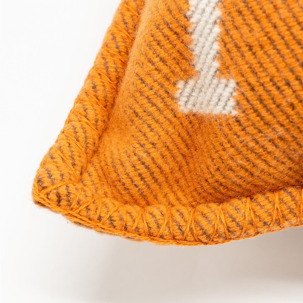 hermes-pillow-gold