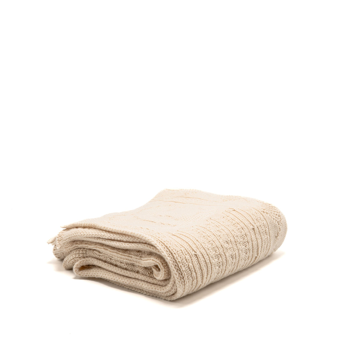 chanel-cc-logo-sock-slipper-blanket-travel-set