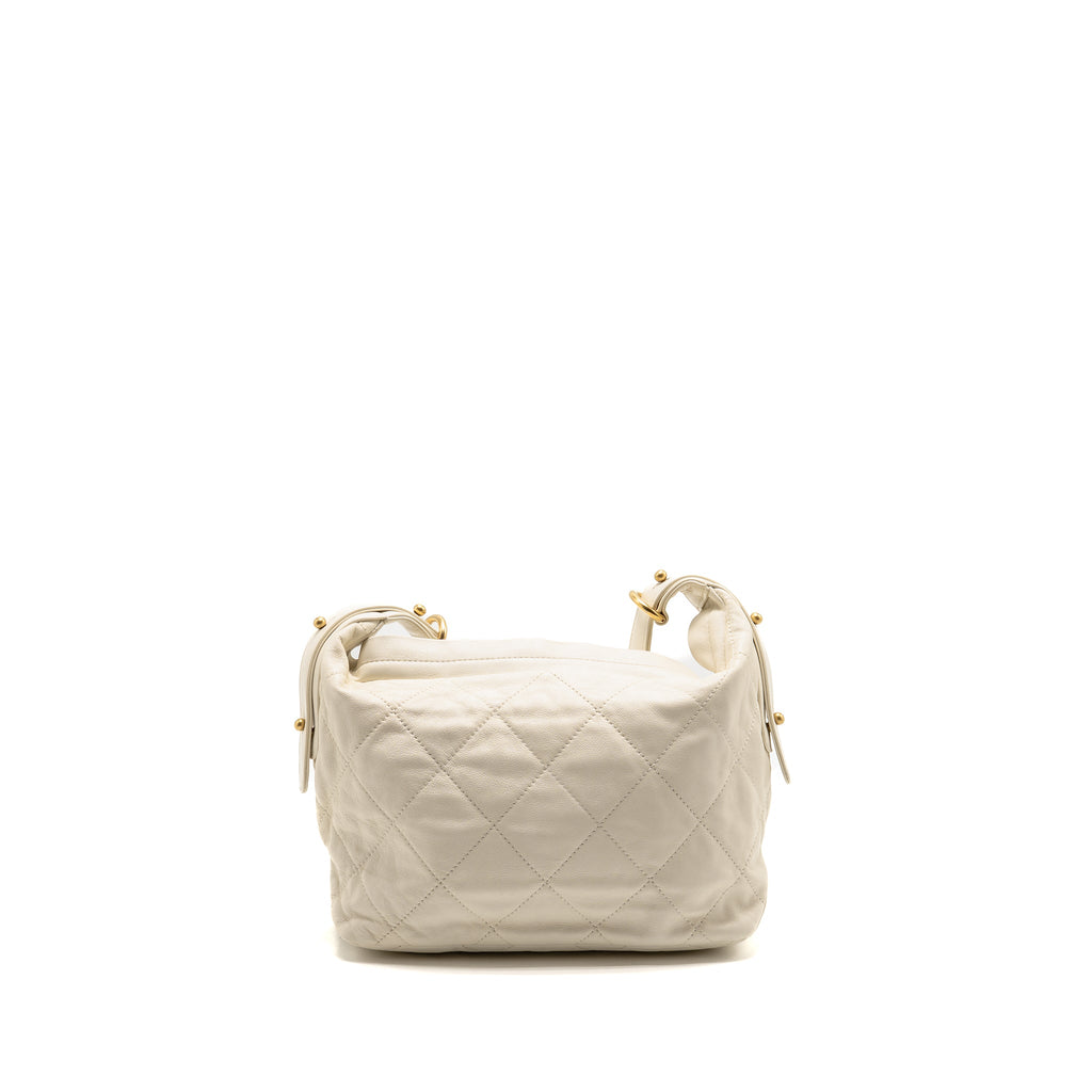 chanel-white-1