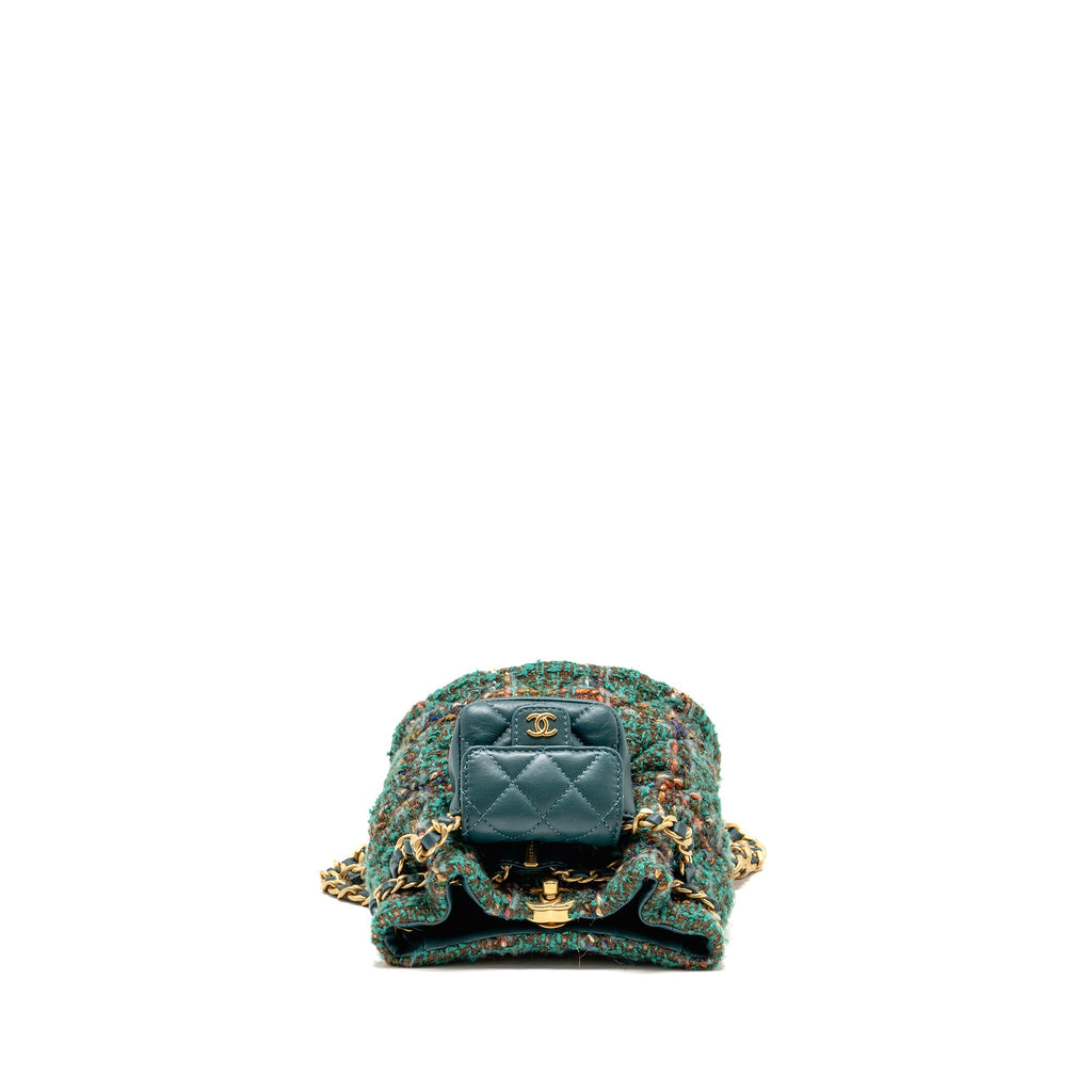 chanel-green