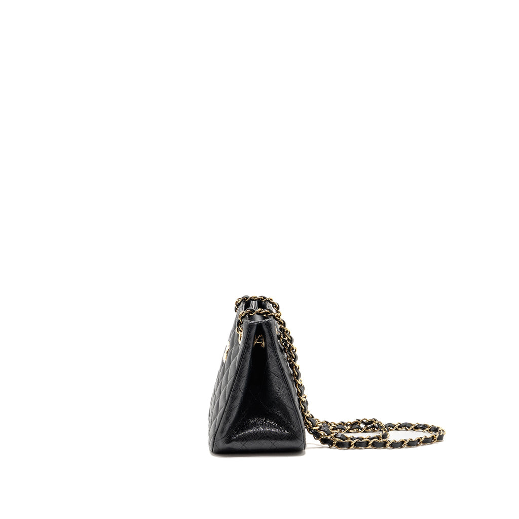 chanel-mini-bucket-tote-bag-caviar-black-lghw-microchip-2