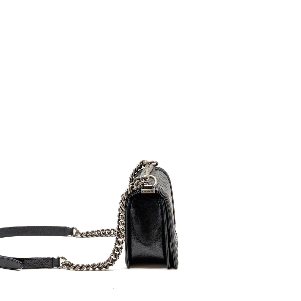 chanel-medium-boy-bag-caviar-black-ruthenium-silver-hardware