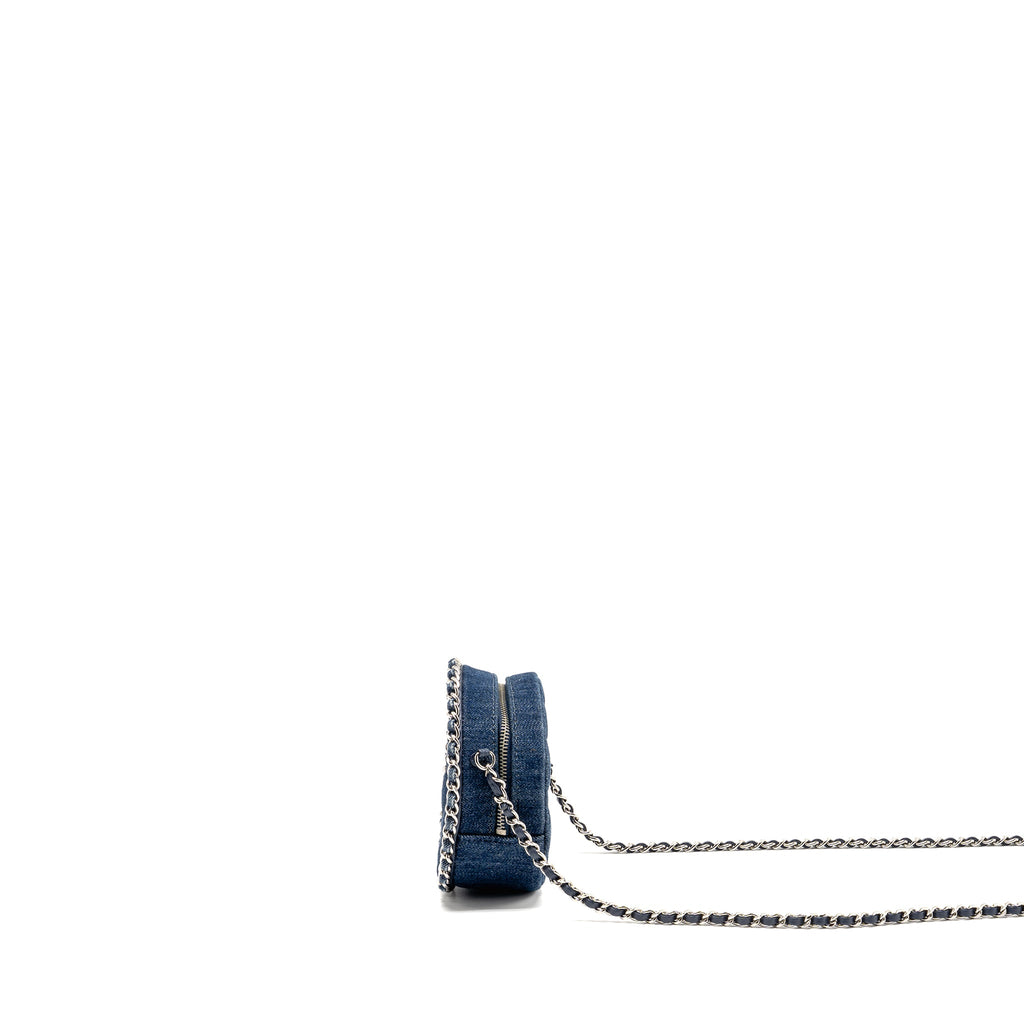 chanel-bag-black-shw-28392185
