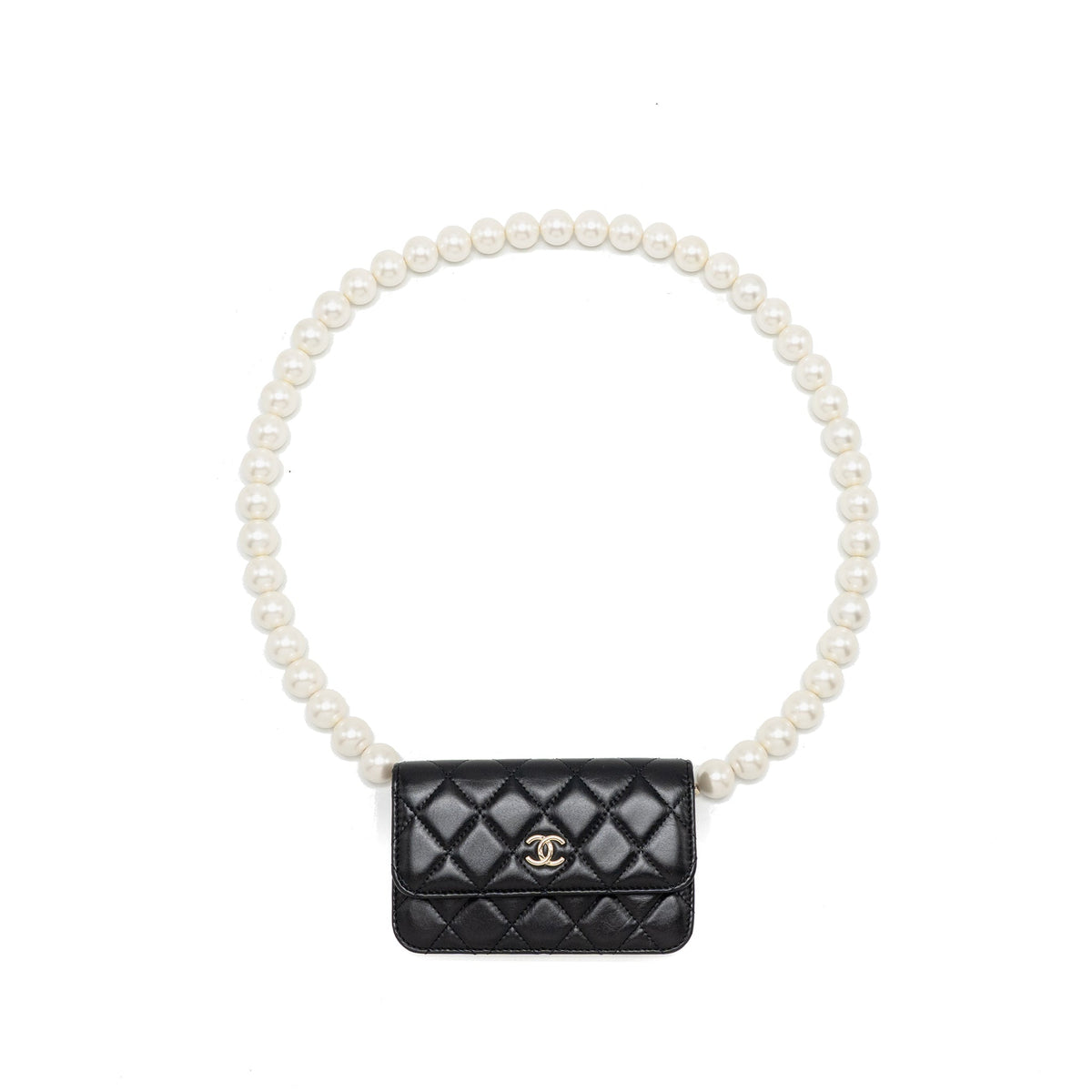 chanel-card-holder-with-maxi-pearls-chain-lambskin-black-lghw-copy