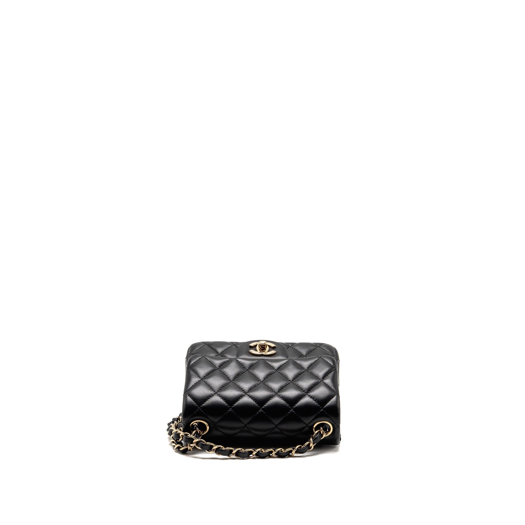 chanel-black-12
