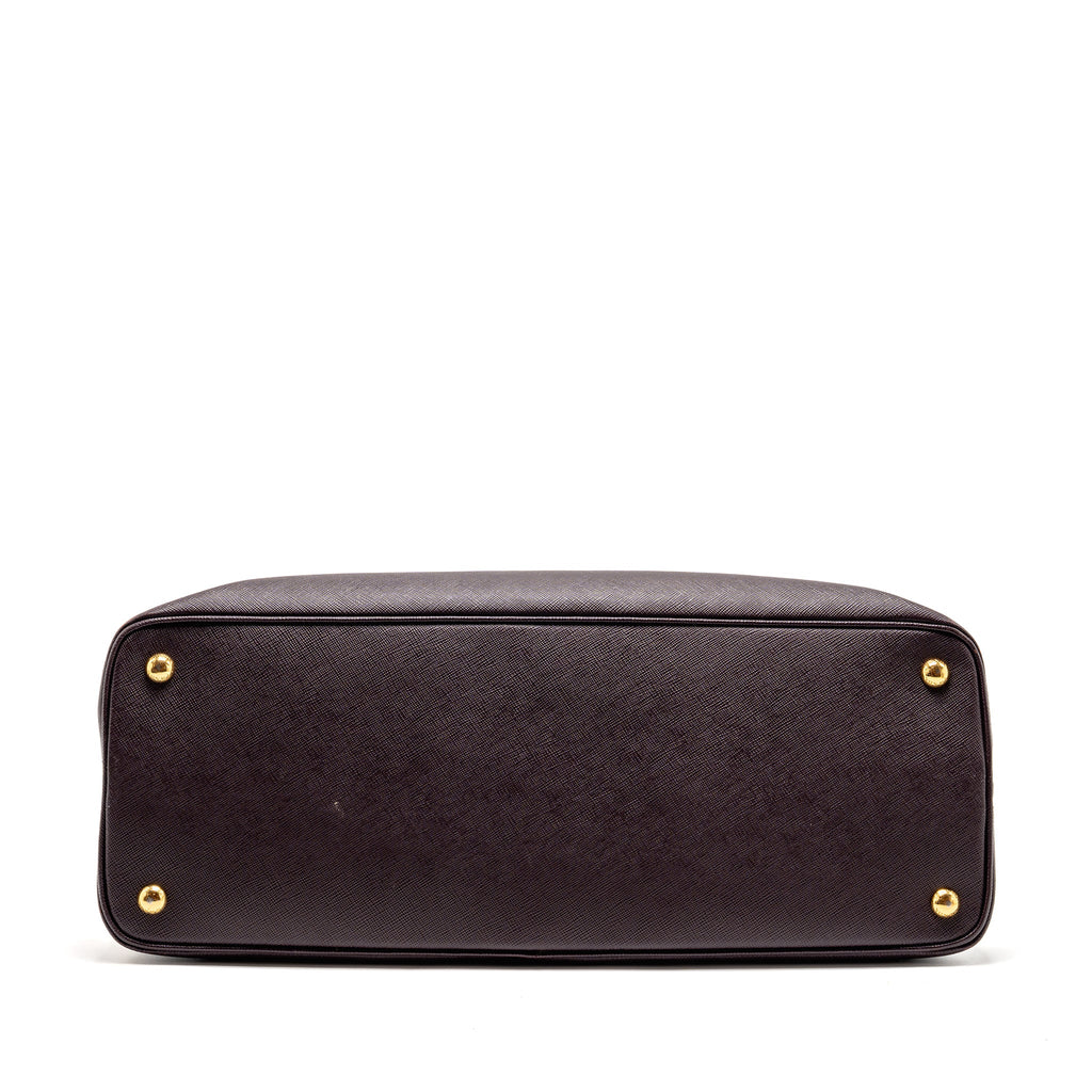prada-saffiano-vernice-promenade-large-dome-tote-leather-mogano-ghw