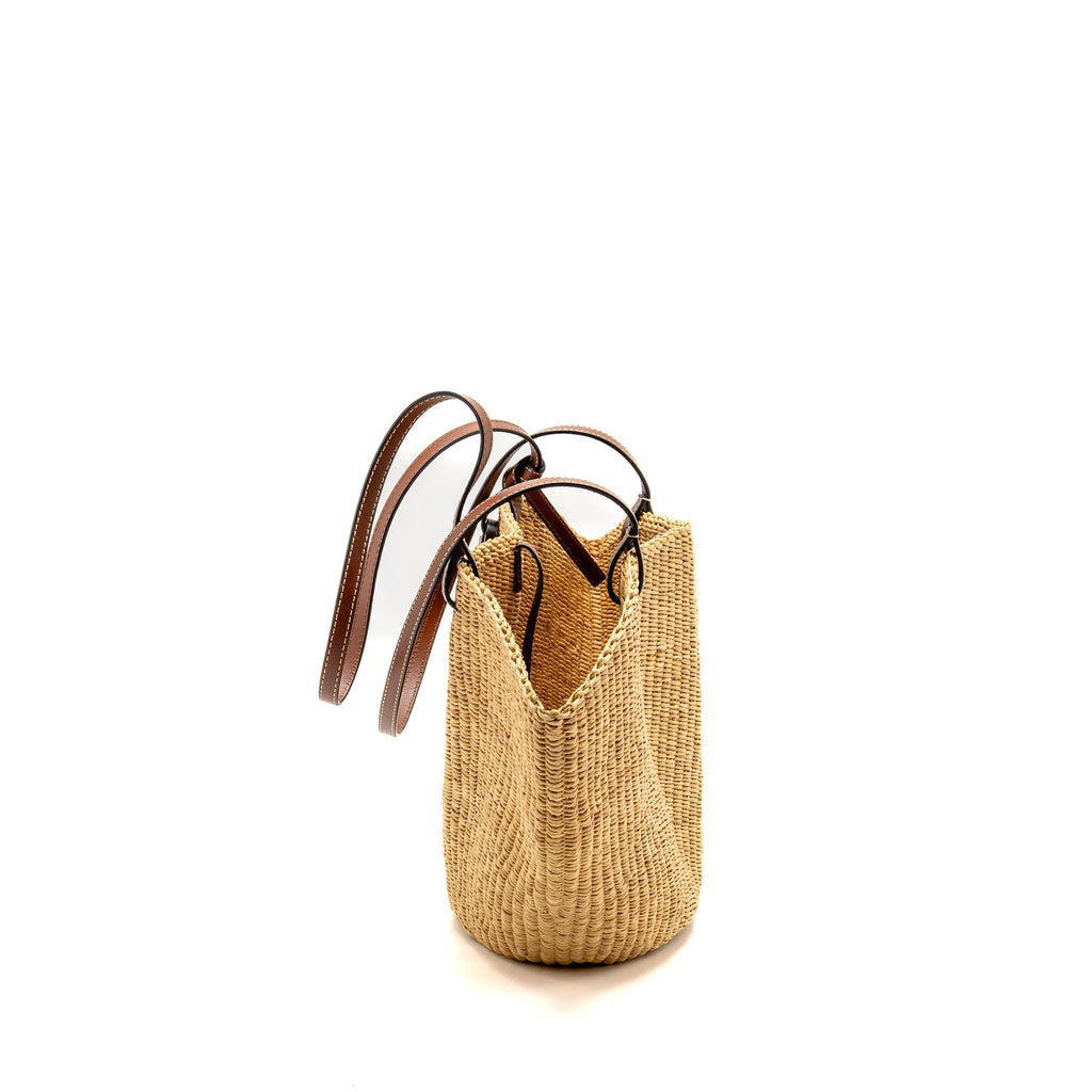 loewe-anagram-shell-basket-tote-bag-raffia-leather-brown-beige