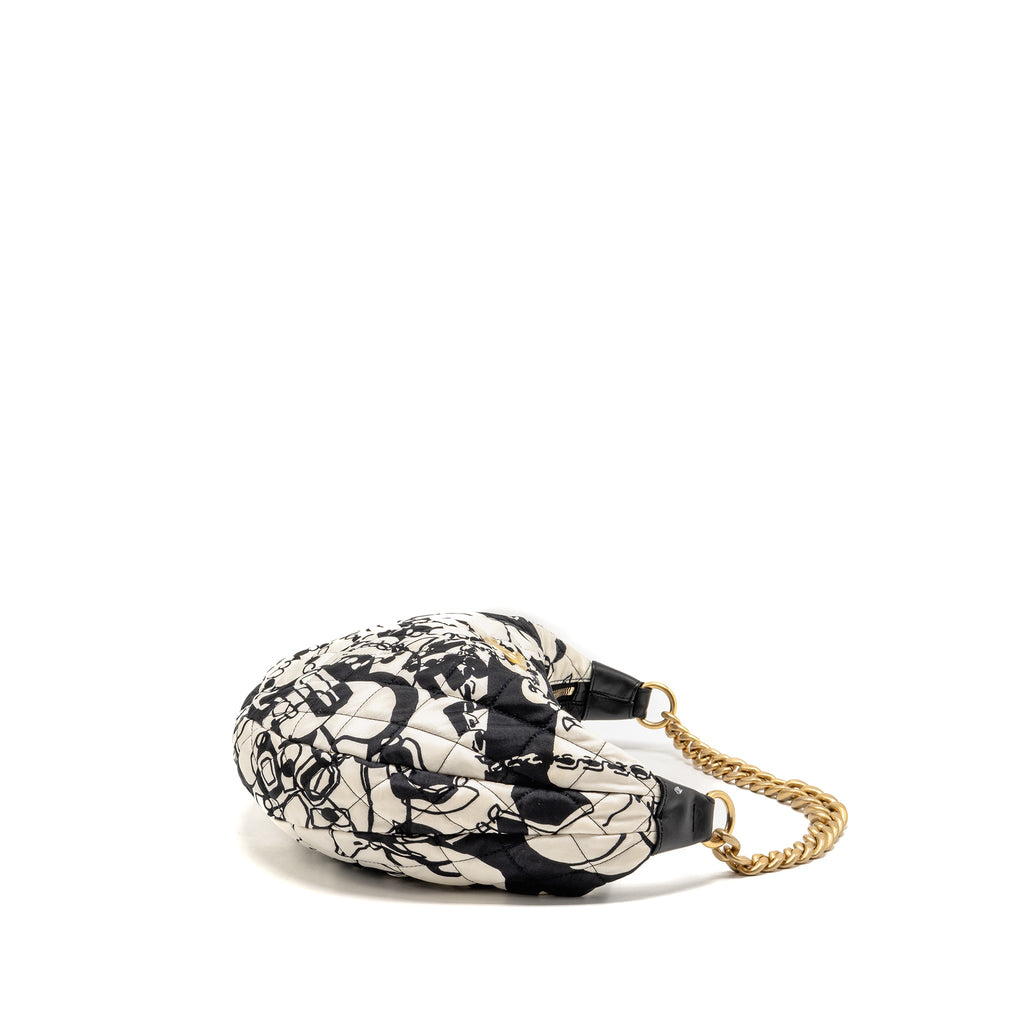 chanel-black-white-ghw