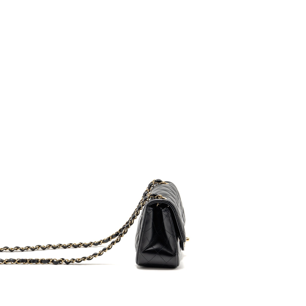 chanel-black-12
