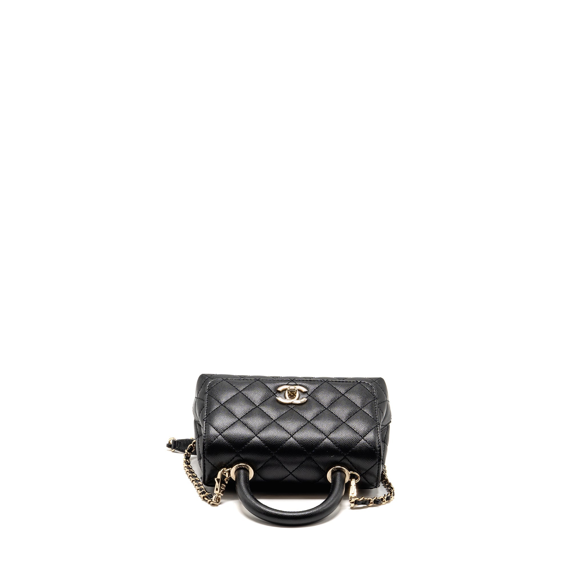 chanel-coco-handle-black